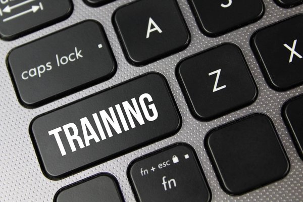 Les meilleures options de formation informatique à Marseille : Guide complet